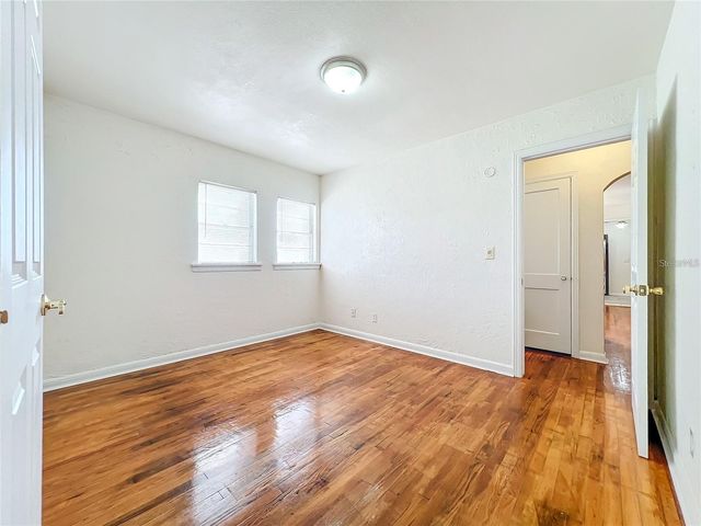 25 E CHESLEY AVENUE, Eustis, FL 32726