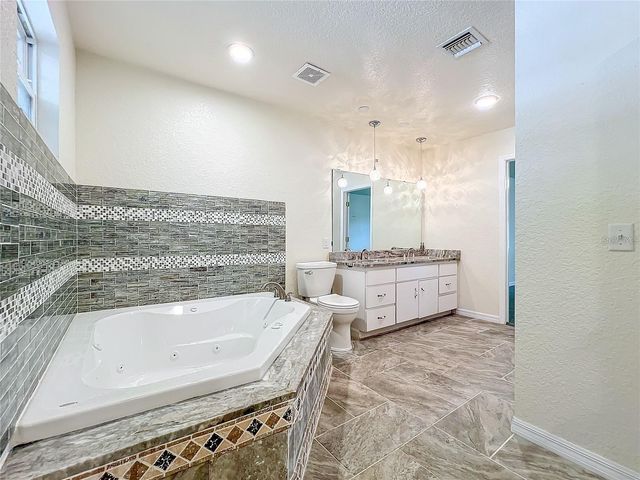 25 E CHESLEY AVENUE, Eustis, FL 32726