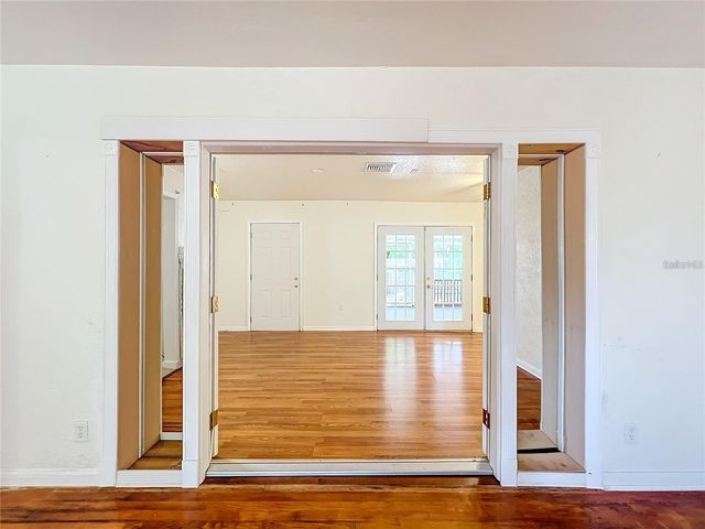 25 E CHESLEY AVENUE, Eustis, FL 32726