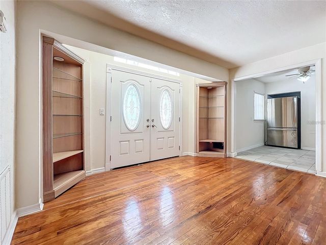 25 E CHESLEY AVENUE, Eustis, FL 32726