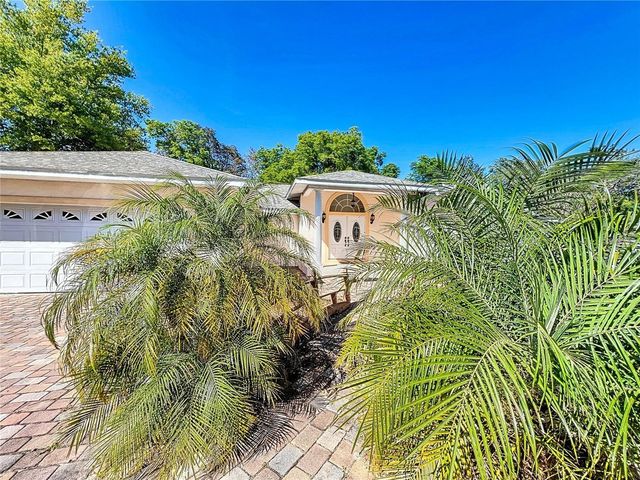 25 E CHESLEY AVENUE, Eustis, FL 32726