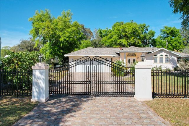25 E CHESLEY AVENUE, Eustis, FL 32726
