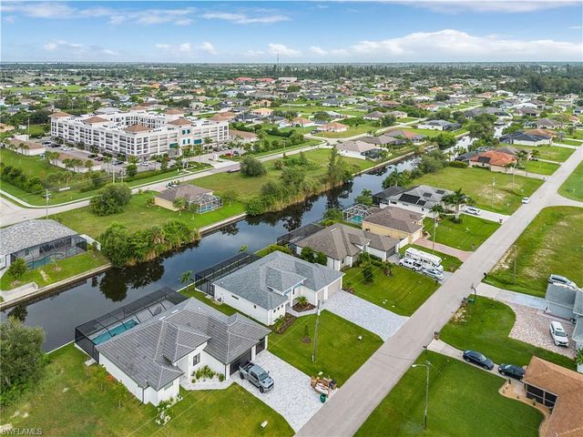 1432 SW 17th AVE, Cape Coral, FL 33991