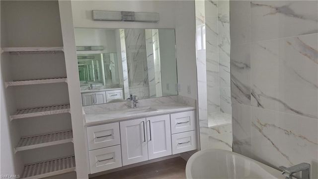 1432 SW 17th AVE, Cape Coral, FL 33991