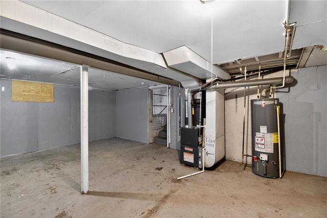 11612 Sycamore Drive, Kansas City, KS 64134