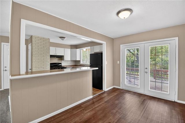 11612 Sycamore Drive, Kansas City, KS 64134