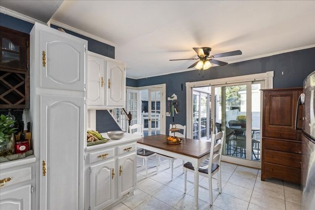 33 Ninth Ave, Haverhill, MA 01830