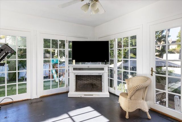 33 Ninth Ave, Haverhill, MA 01830
