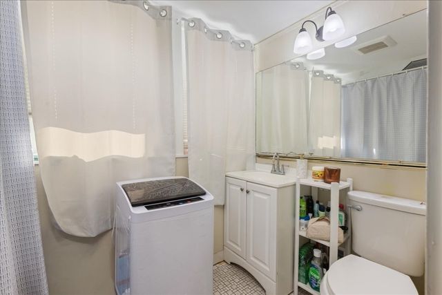 33 Ninth Ave, Haverhill, MA 01830