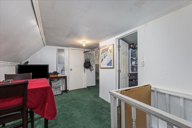 33 Ninth Ave, Haverhill, MA 01830