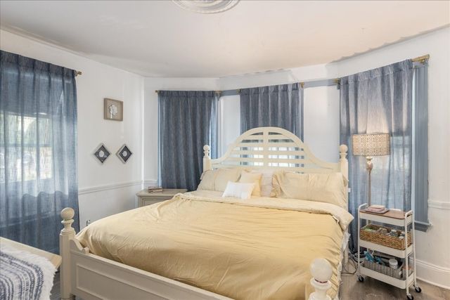 33 Ninth Ave, Haverhill, MA 01830