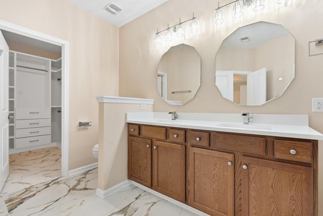 8446 Middle River Way, North Charleston, SC 29420