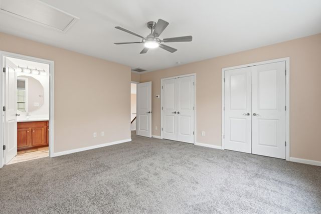 8446 Middle River Way, North Charleston, SC 29420