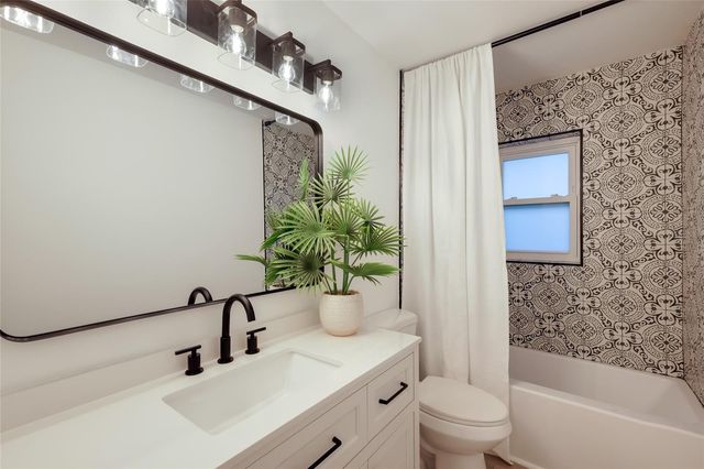 120 43RD STREET NW, Bradenton, FL 34209