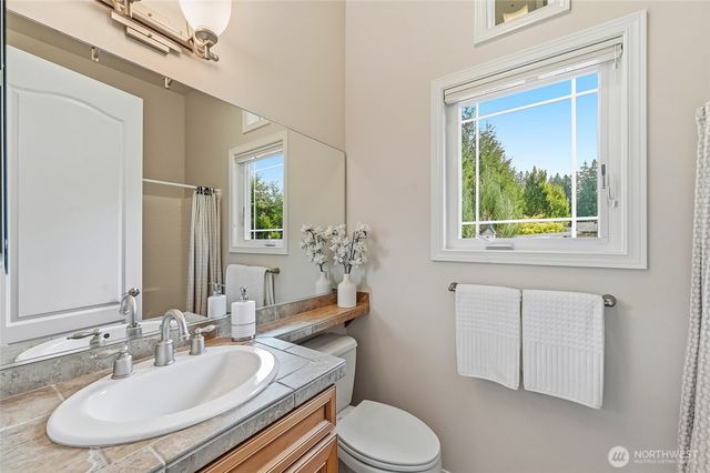 24270 NE 131st Terrace, Redmond, WA 98053