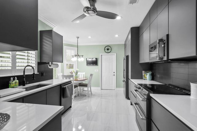 2056 Windward Way, Jupiter, FL 33477