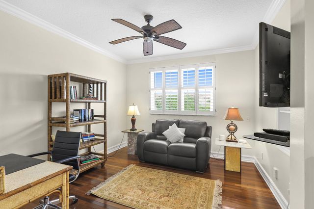 2056 Windward Way, Jupiter, FL 33477