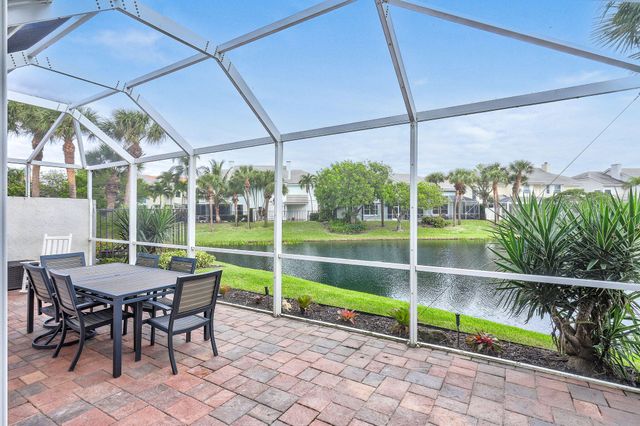 2056 Windward Way, Jupiter, FL 33477