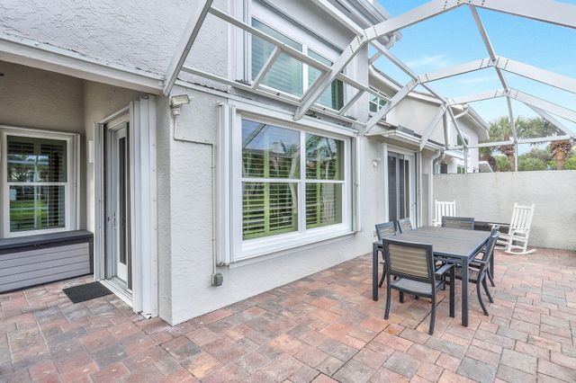 2056 Windward Way, Jupiter, FL 33477