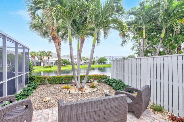2056 Windward Way, Jupiter, FL 33477