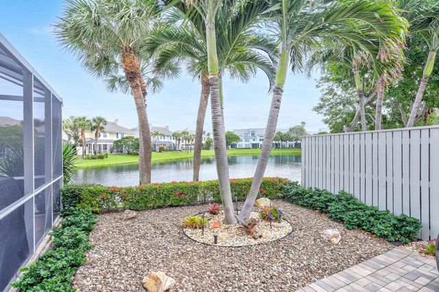 2056 Windward Way, Jupiter, FL 33477