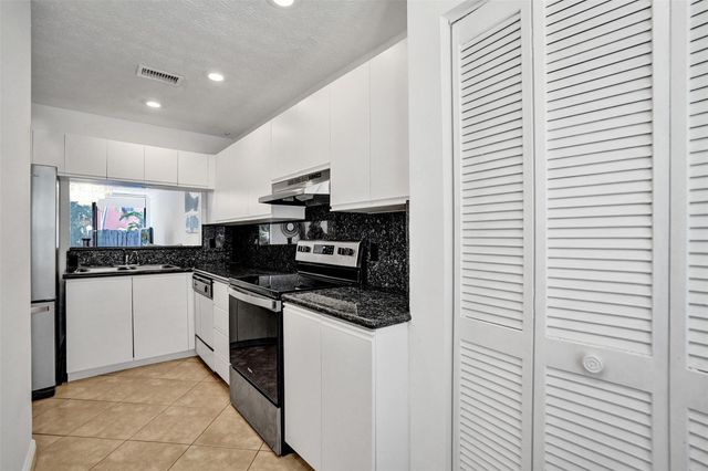 1415 Miami Road C, Fort Lauderdale, FL 33316
