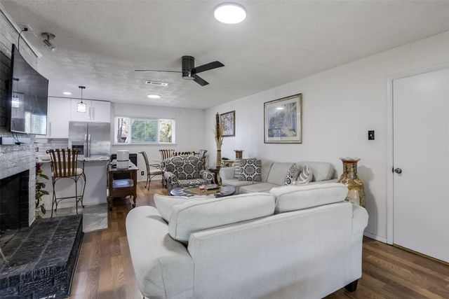 2740 Maceo Circle, Dallas, TX 75216