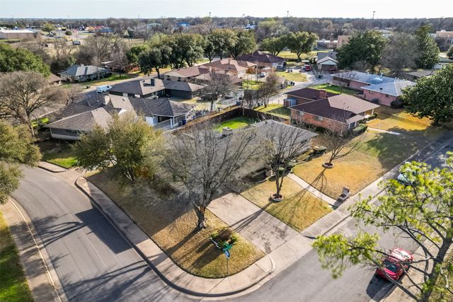 2740 Maceo Circle, Dallas, TX 75216