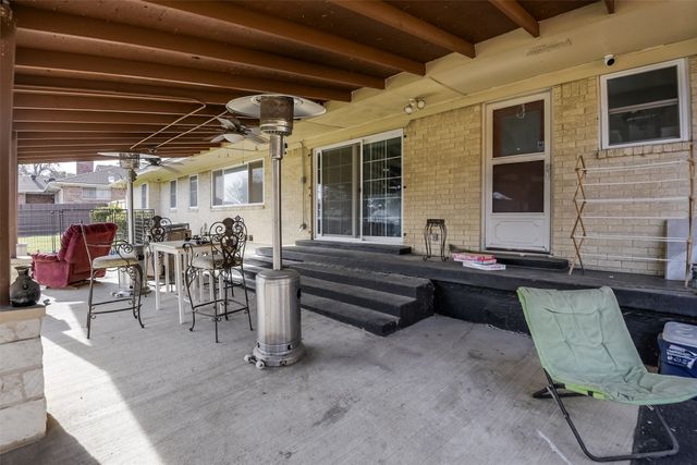 2740 Maceo Circle, Dallas, TX 75216