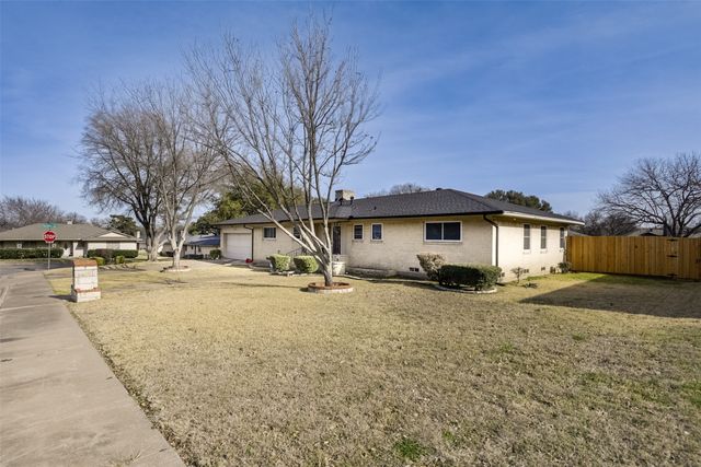 2740 Maceo Circle, Dallas, TX 75216