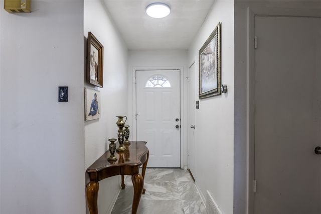 2740 Maceo Circle, Dallas, TX 75216