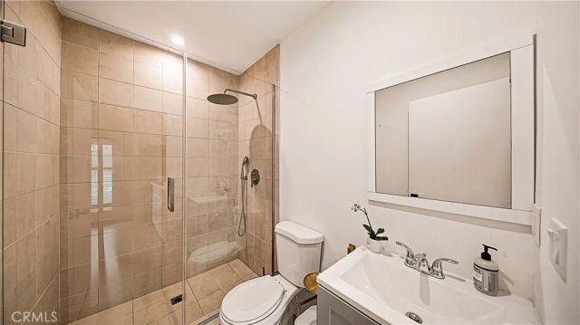 8840 Ashcroft Avenue, West Hollywood, CA 90048