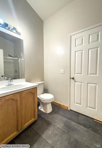 14475 Poonkinney Rd, Dos Rios, CA 95429