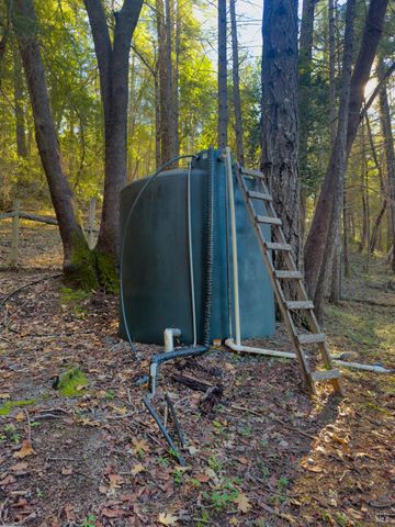 14475 Poonkinney Rd, Dos Rios, CA 95429