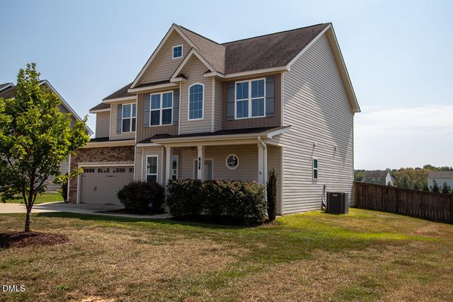 85 Squire Street, Fuquay Varina, NC 27526