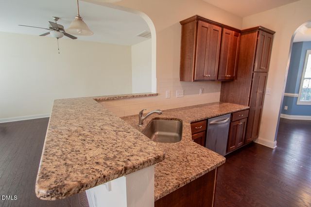 85 Squire Street, Fuquay Varina, NC 27526