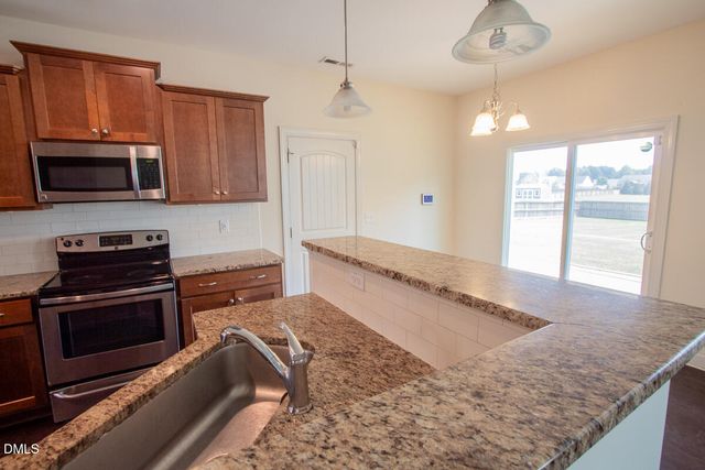 85 Squire Street, Fuquay Varina, NC 27526