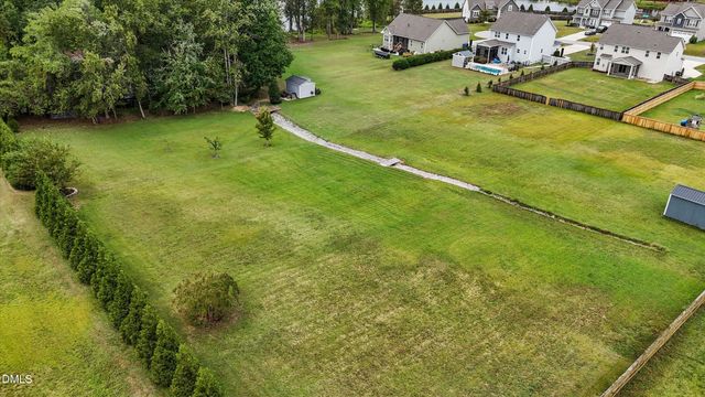85 Squire Street, Fuquay Varina, NC 27526