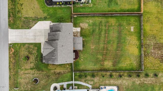 85 Squire Street, Fuquay Varina, NC 27526