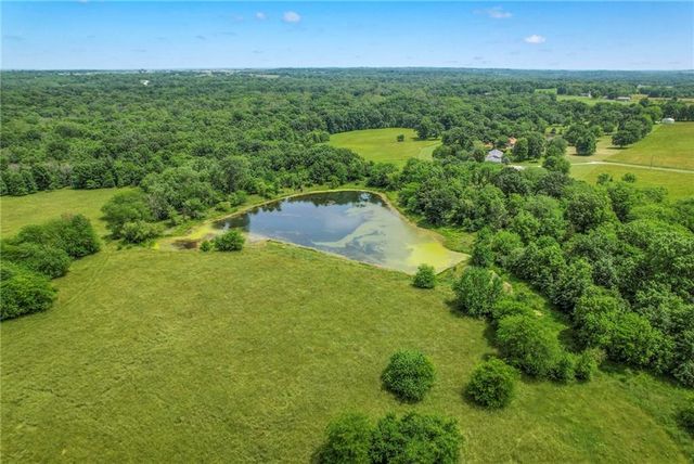 14913 S Outer Belt Extension, Lone Jack, MO 64070