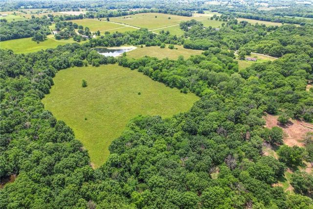 14913 S Outer Belt Extension, Lone Jack, MO 64070