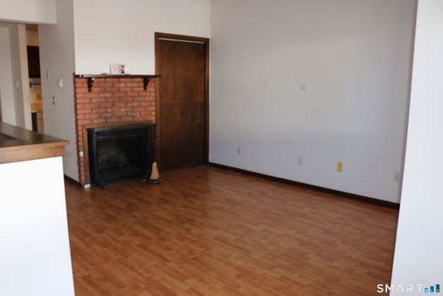 279 Redstone Hill Road APT 58, Bristol, CT 06010