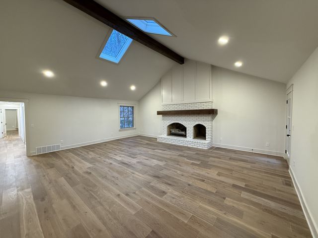 1125 Chickering Park Dr, Nashville, TN 37215