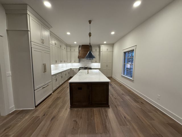 1125 Chickering Park Dr, Nashville, TN 37215