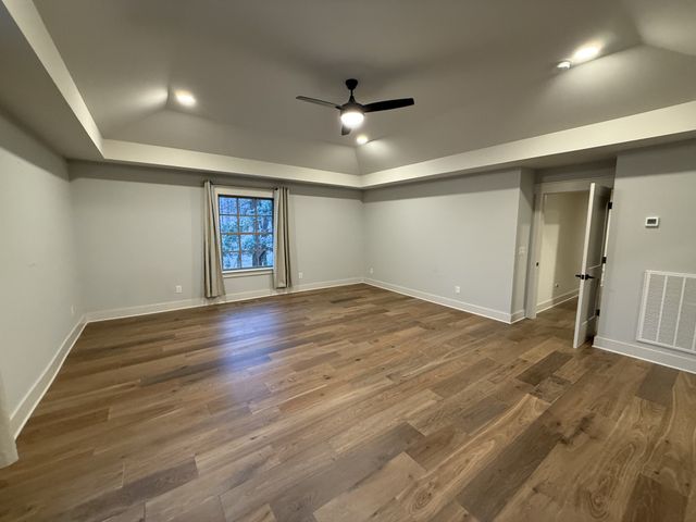 1125 Chickering Park Dr, Nashville, TN 37215