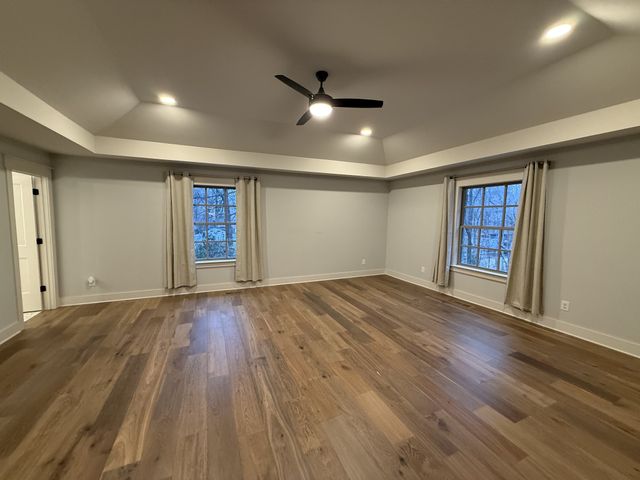 1125 Chickering Park Dr, Nashville, TN 37215