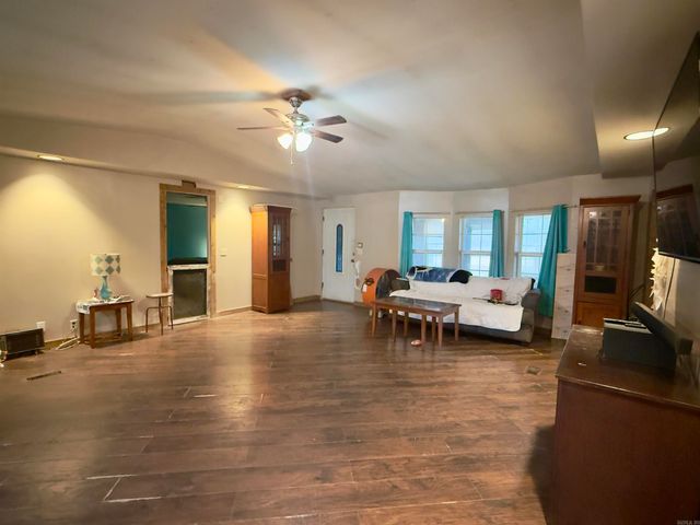 4442 Highway 186, Altus, AR 72821