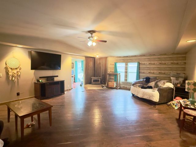 4442 Highway 186, Altus, AR 72821