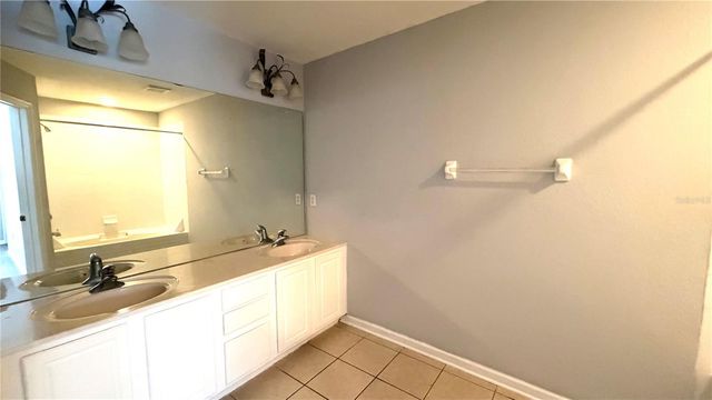 3336 SHALLOT DRIVE 104, Orlando, FL 32835