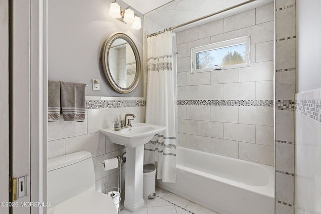 59 Holly Avenue, Hazlet, NJ 07734